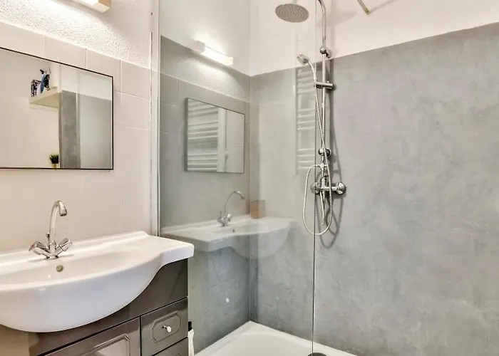 Apartamento Avec Piscine, Proche Plages